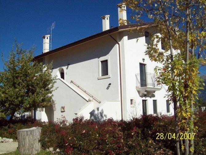 Locanda Dell'Asino D'Oro Βίλα Σουλμόνα Εξωτερικό φωτογραφία